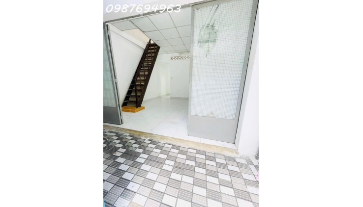 QUẬN 7, TÂN KIỂNG - HẺM THÔNG TỨ TUNG, CÁCH VÀI CĂN RA MẶT TIỀN, GẦN CHỢ TÂN MỸ - CHỈ 4T HƠN TL